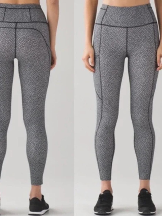 lululemon athletica Pants - Lululemon Fast and Free Leggings Fizz White/Black Size 4 EUC